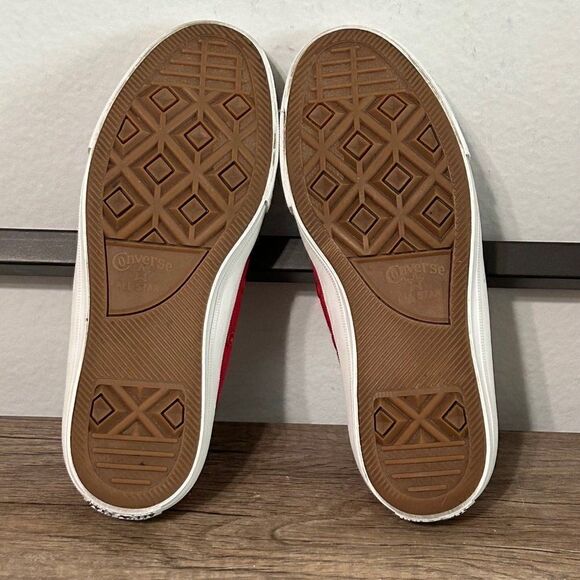 Converse Chuck Taylor 11 Women’s Shoes Size 6.5 Red - Picture 6 of 8